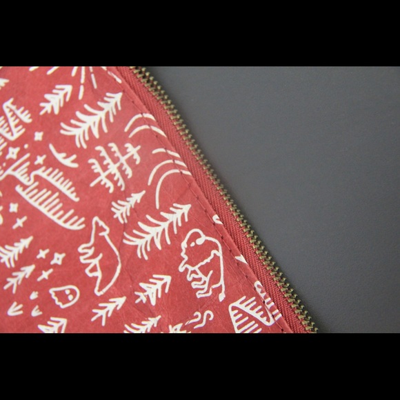 Danica Studio Zipper Pouch, small - Picture 2 of 3